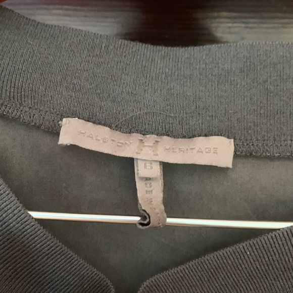 Halston Heritage Grey Washed Silk Blouse - size 6 - Picture 5 of 7
